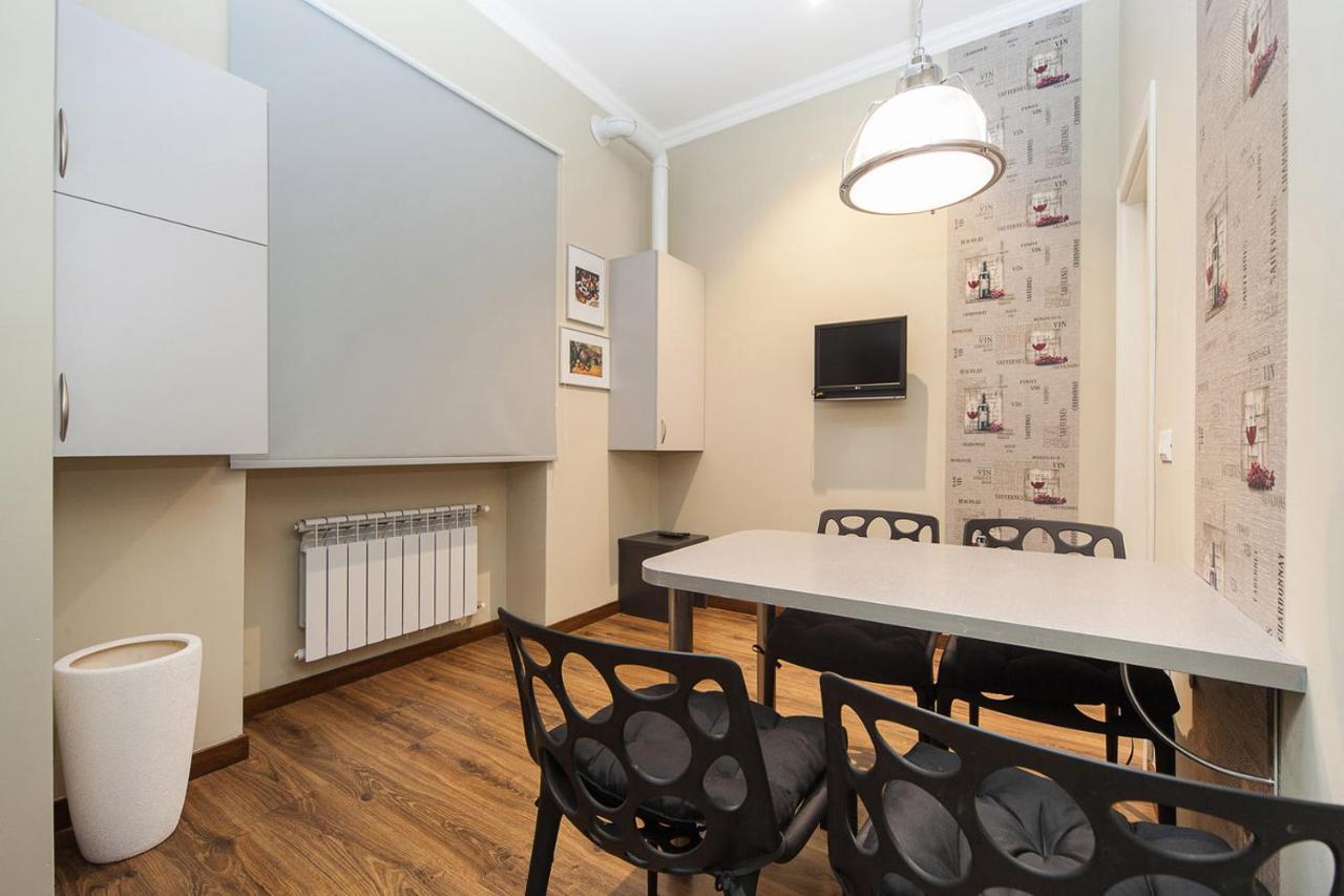Appartement Goodrest On Deribasovskaya à Odessa Extérieur photo